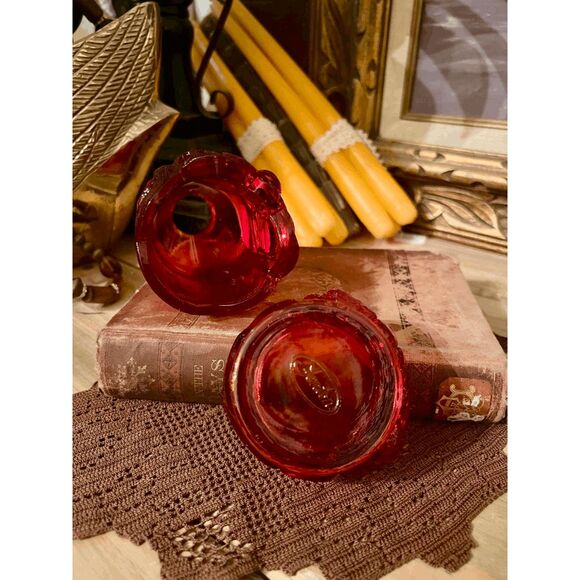 Vintage Fenton Ruby Red Santa Fairy Lamp – Amberina Cadmium Glass – Two-Piece Vo - Picture 5 of 5